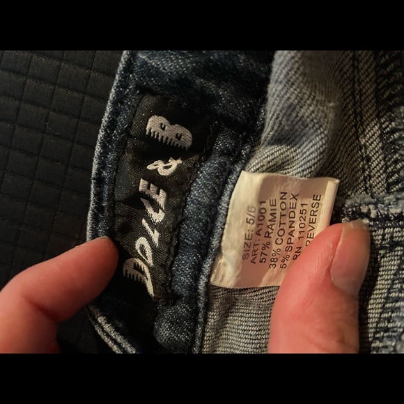 Knock off d&g jeans - Picture 3 of 4